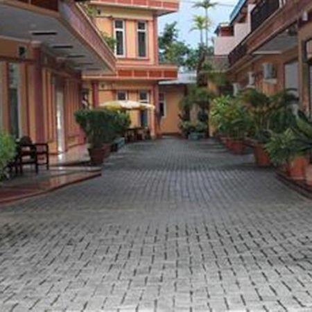 Fujita Papua Hotel Manokwari ภายนอก รูปภาพ